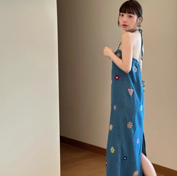 NWT Embroidered MIDI Denim Dress - 3798/002 - Picture 13 of 16